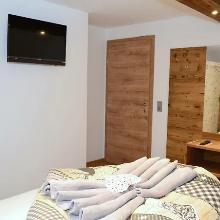 Hoamat * 玛利亚普法尔